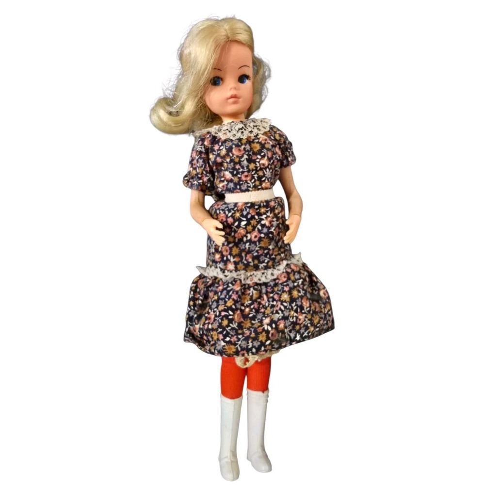 Vintage 1978 MARX SINDY Fashion Doll 11" 2 ND Generation